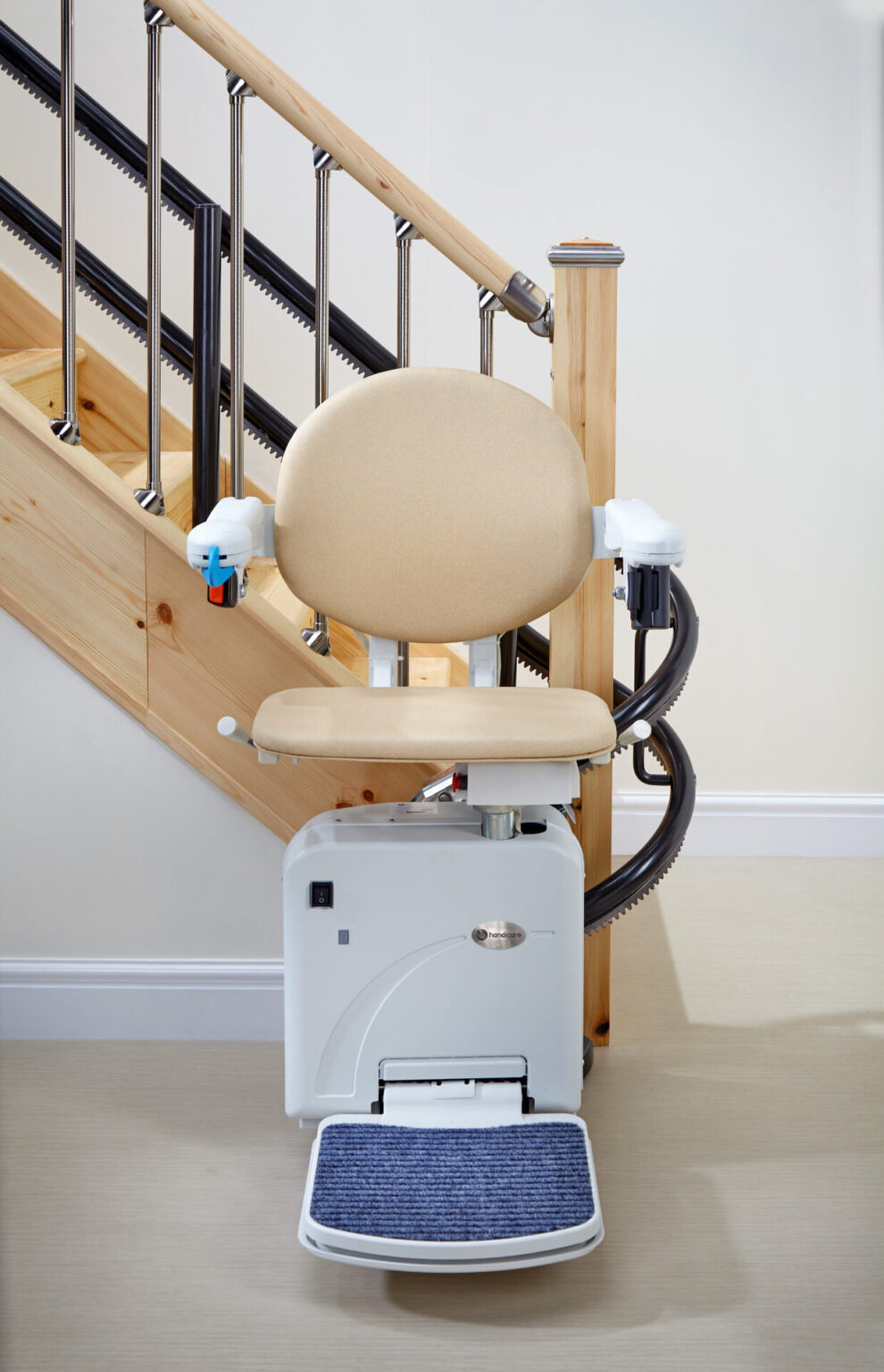 Can Stairlifts Go Around Corners? Senior Stairlifts Senior Stairlifts