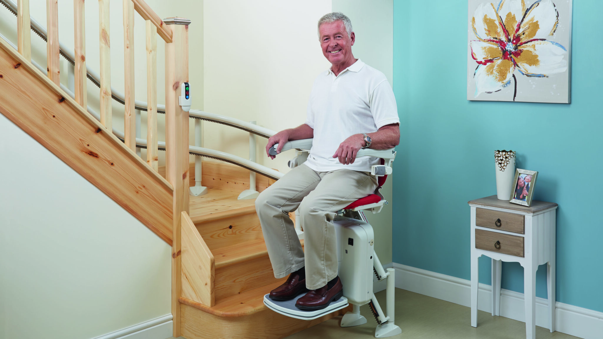 What is the Average Cost of a Stairlift in the UK? Senior Stairlifts
